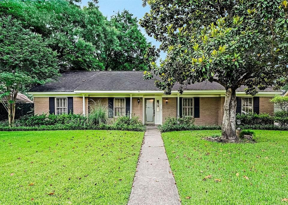 1st image of 9607 Meadowland Dr