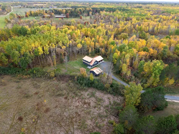 7639 Emerald Pines Dr NW, Bemidji, MN 56601