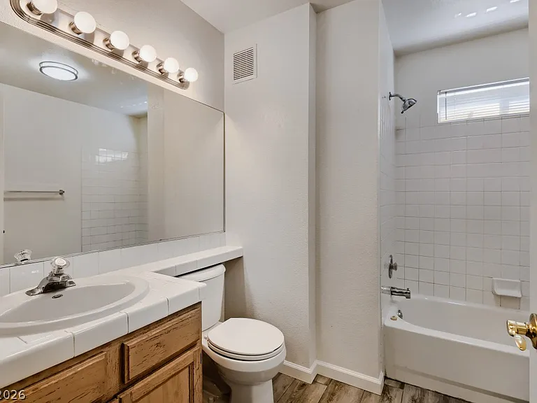 8452 Boseck Dr #146 — Photo 14