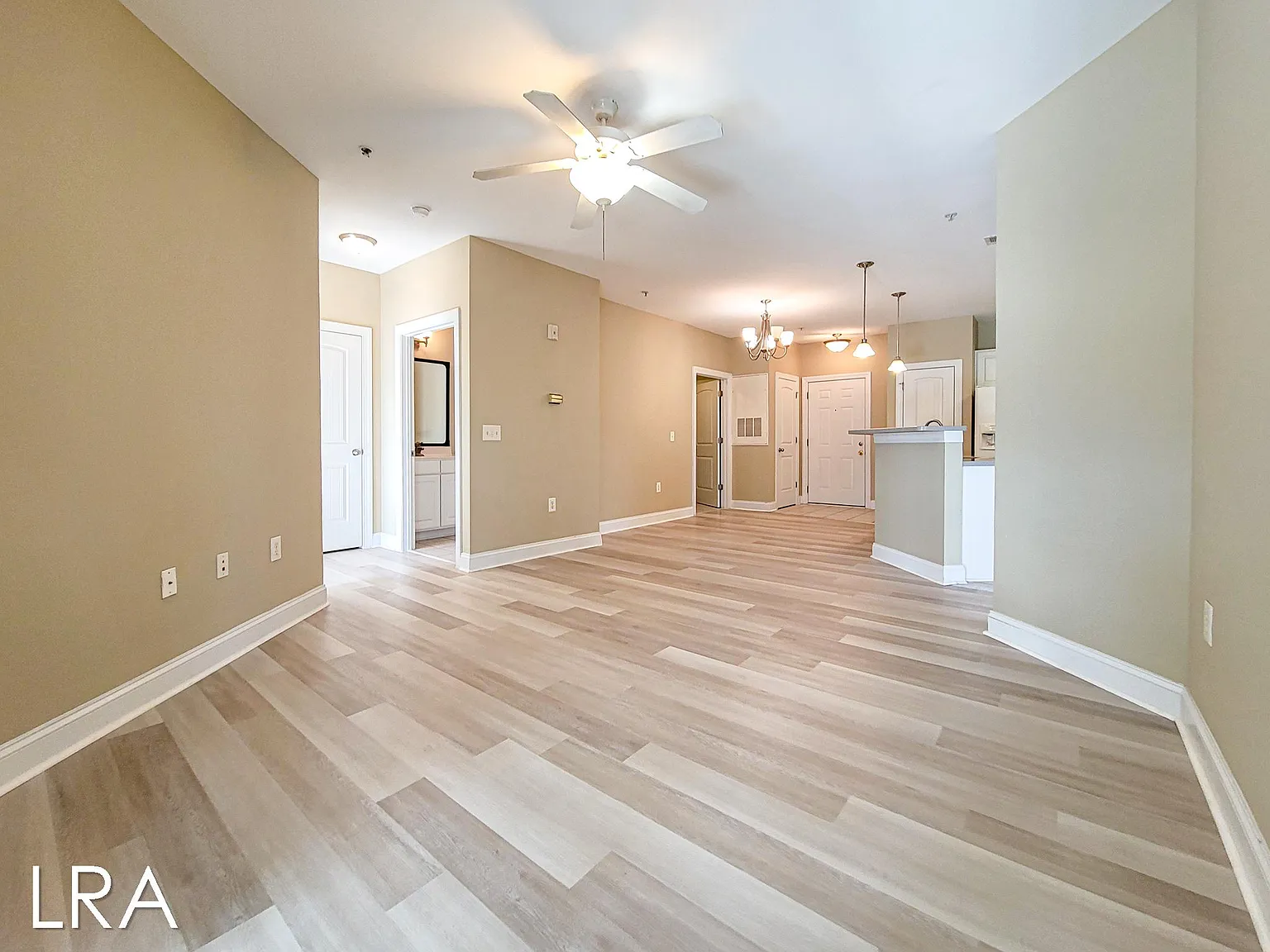 2 bed, $1,695 — Photo 3
