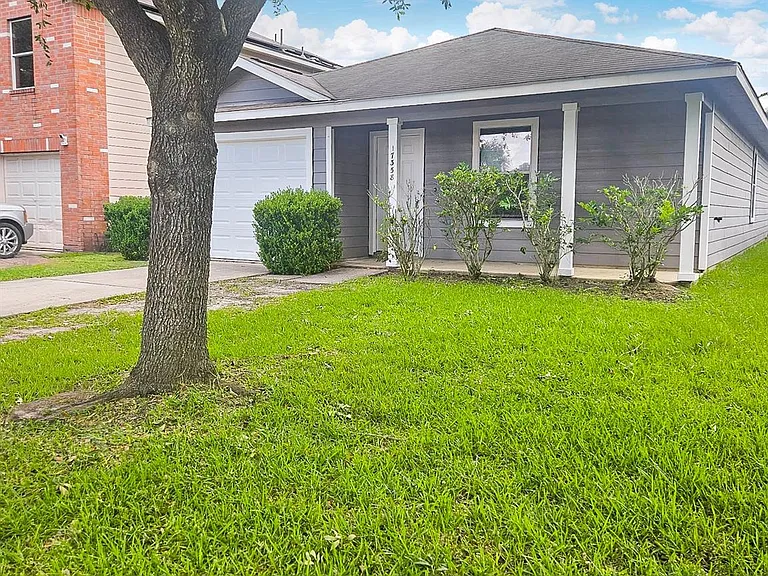 17358 Wigeon Way Dr — Photo 2