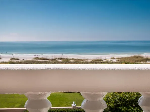 6600 Sunset Way APT 318, Saint Pete Beach, FL 33706