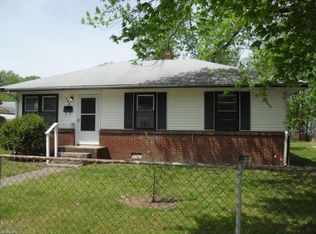 509 Woodfin Rd, Newport News, VA 23601