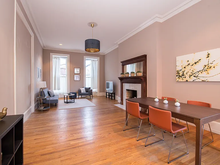 1935 Wallace St #1 — Photo 4