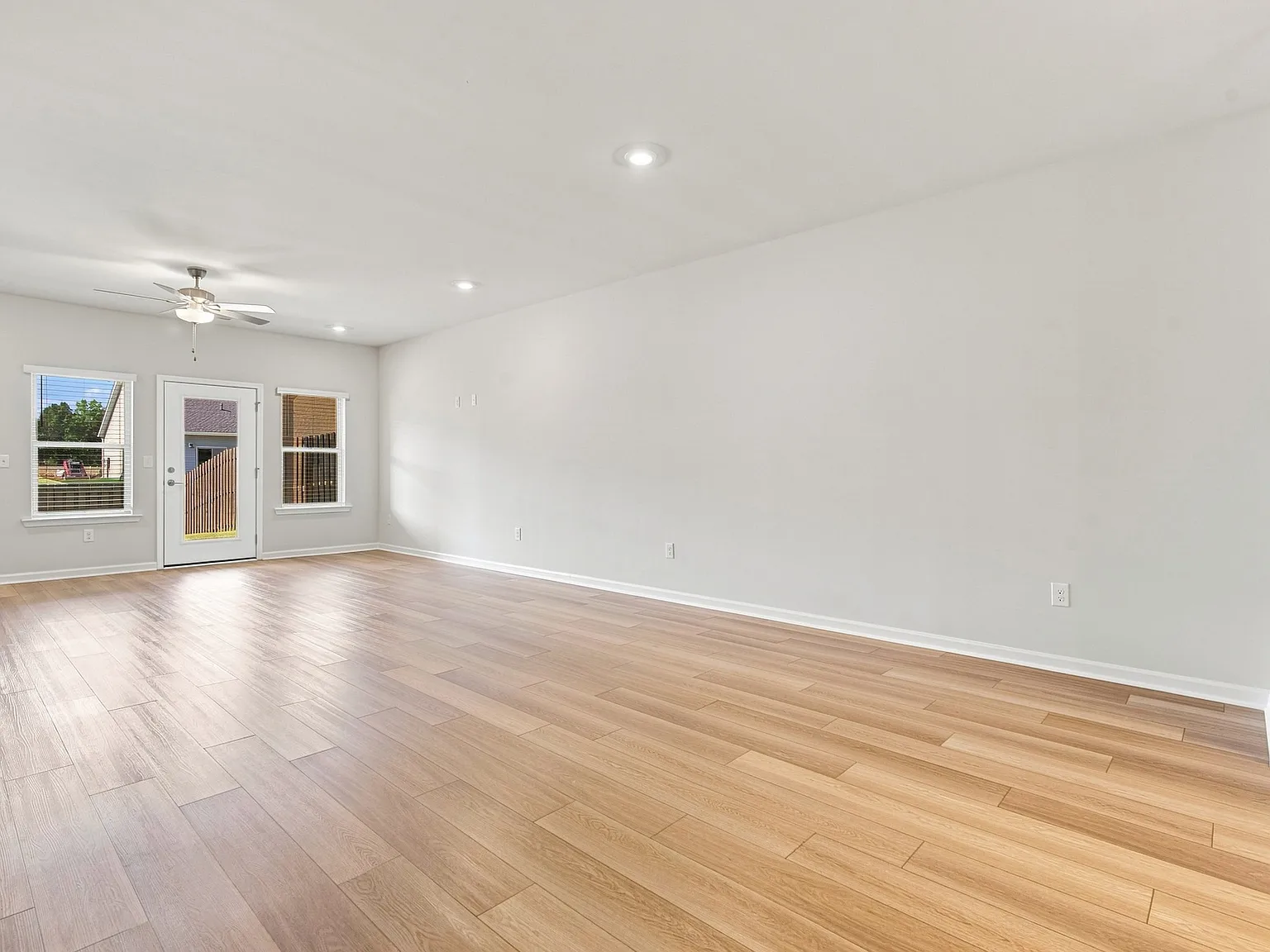 3 bed, 1850 sqft, $1,775 — Photo 3