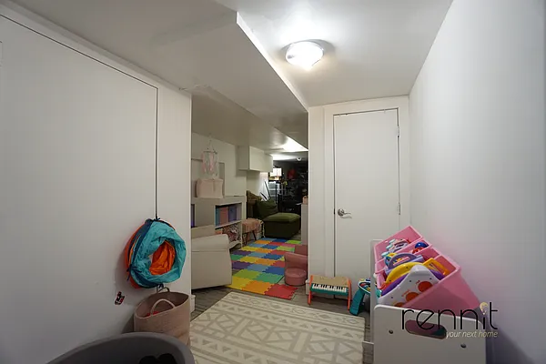 Rented by Rennit Inc. | media 12