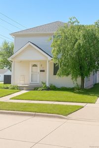 2205 Regina Ave, Lincoln Park, MI, 48146