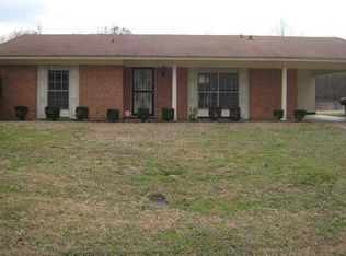 6536 Franklin D Roosevelt Dr, Jackson, MS 39213