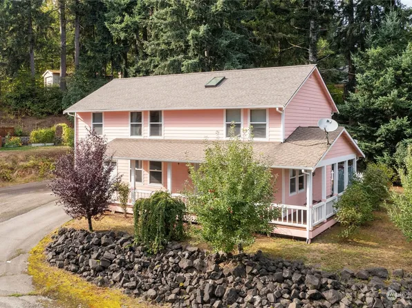 20 NE Matthew Drive, Belfair, WA 98528