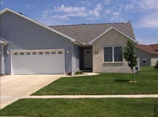 2943 Benson Ln, Normal, IL 61761