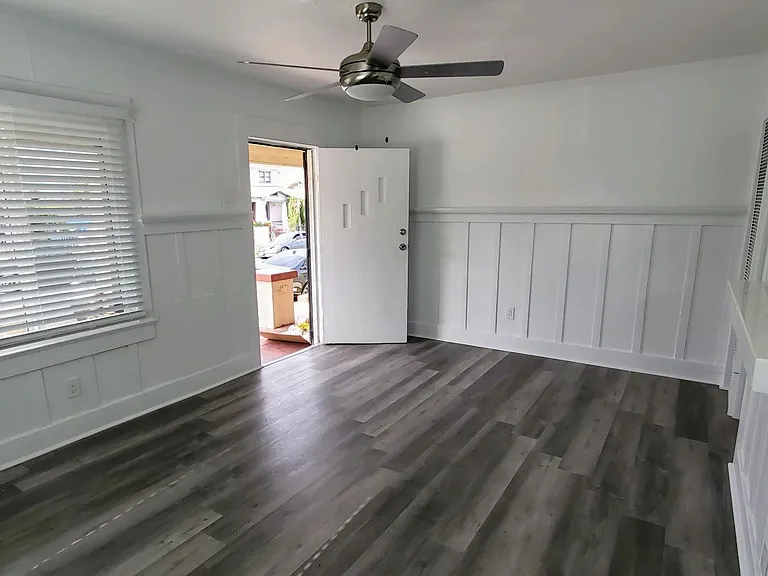 281 W Ofarrell St — Photo 6