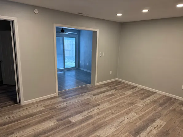 966 Level Green Blvd, Virginia Beach, VA 23464
