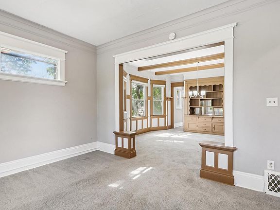 2nd image of 2027 N 47th STREET #2029