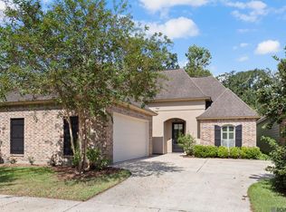 8241 Valencia Ct, Baton Rouge, LA 70820