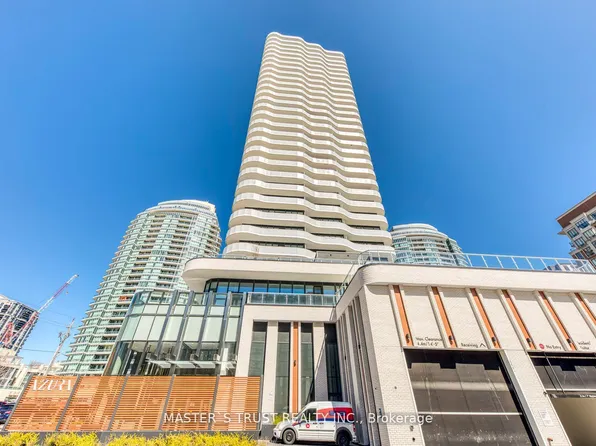 15 Holmes Ave, Toronto, ON