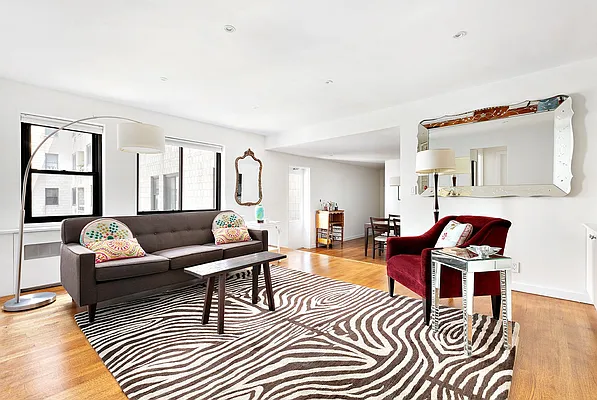 Sold by Compass | media 1