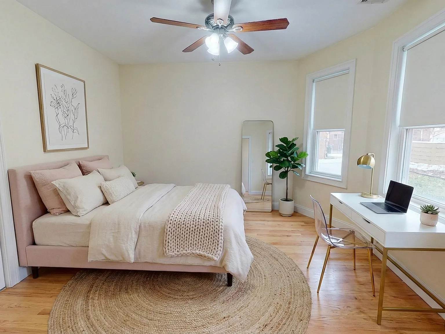 3 bed, 1250 sqft, $3,750 — Photo 3