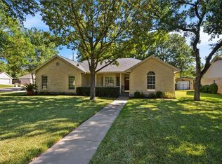 2915 Brandy Ln, Georgetown, TX 78628