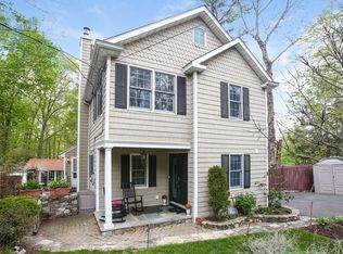 70 Whippoorwill Rd E, Armonk, NY 10504