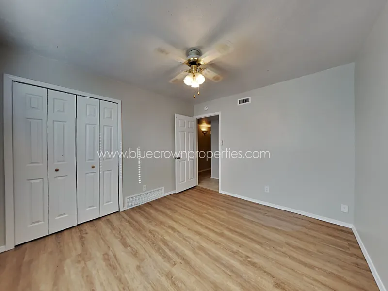4 bed, 2.0 bath, 2159 sqft, $2,995 — Photo 4