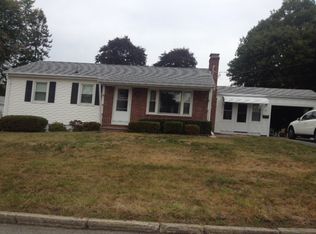 53 Carnation Dr, Cranston, RI 02920