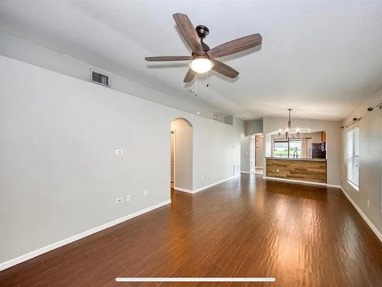 10124 Newminster Loop — Photo 16