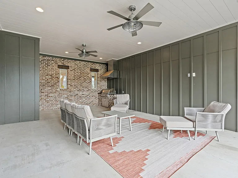 8808 Edgecomb Dr — Photo 52