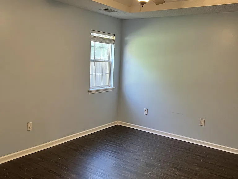 206 Antler Trl — Photo 8