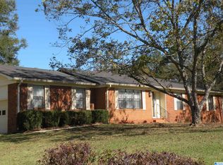 34 Forest Glen Rd, Sylacauga, AL 35150