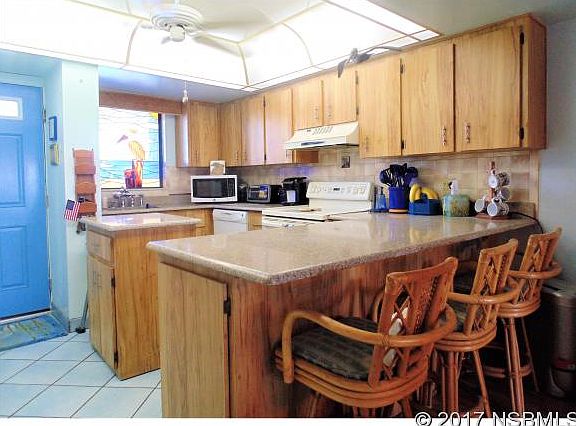 4th image of 4811 Saxon Dr APT B202