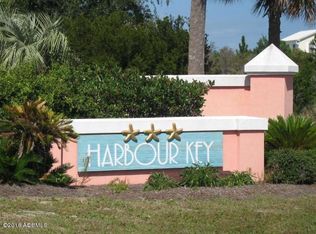 7 W Marsh Dr, Saint Helena Island, SC 29920
