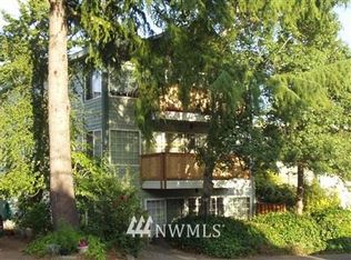 4728 40th Ave NE, Seattle, WA 98105