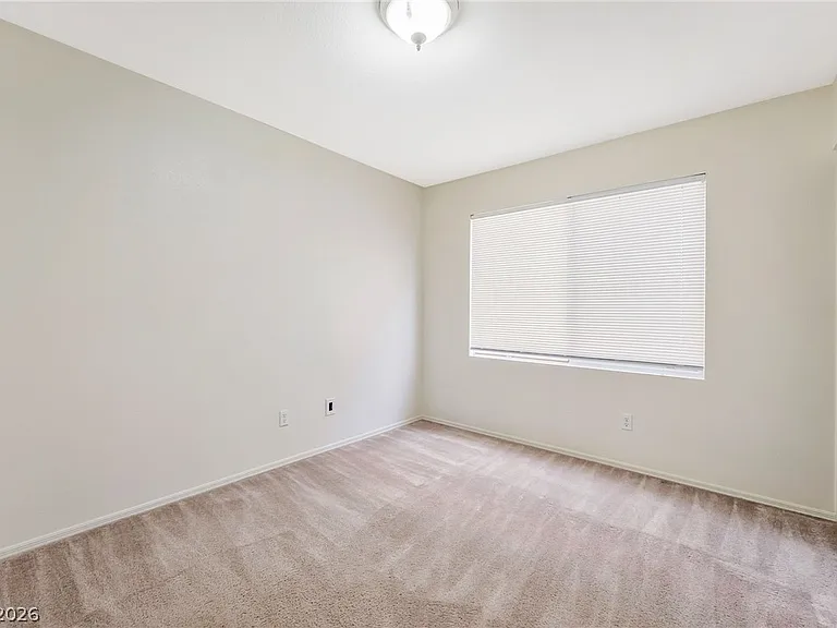 9888 Sparrow Ridge Ave — Photo 21