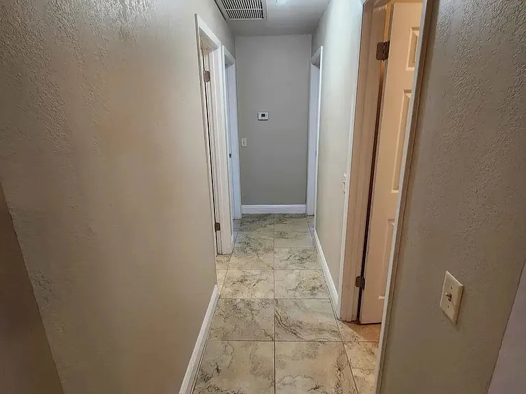 5601 Struthers Ct #5601 — Photo 10