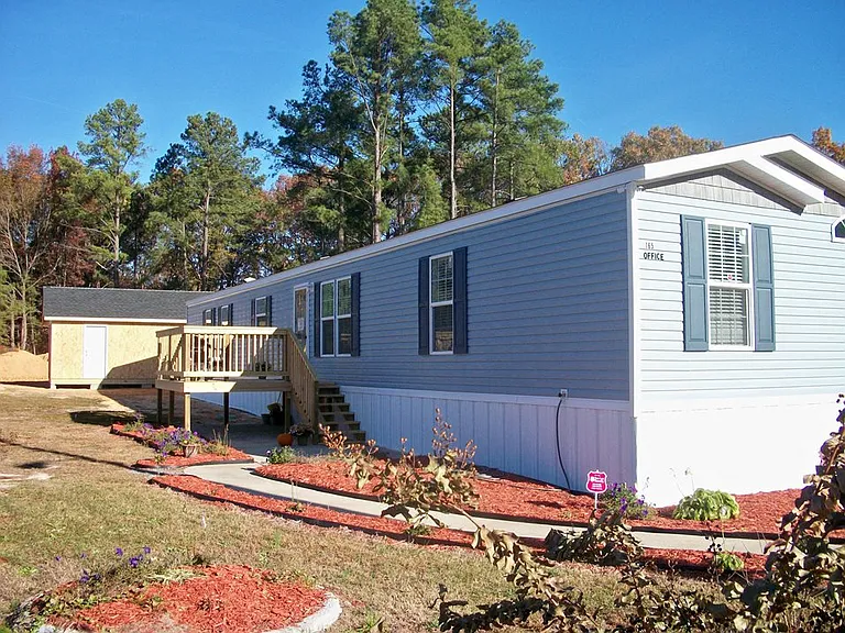 Pine Village — Photo 8