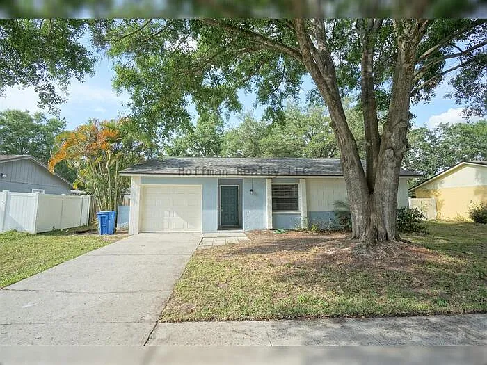 5117 Ellendale Ave — Photo 1