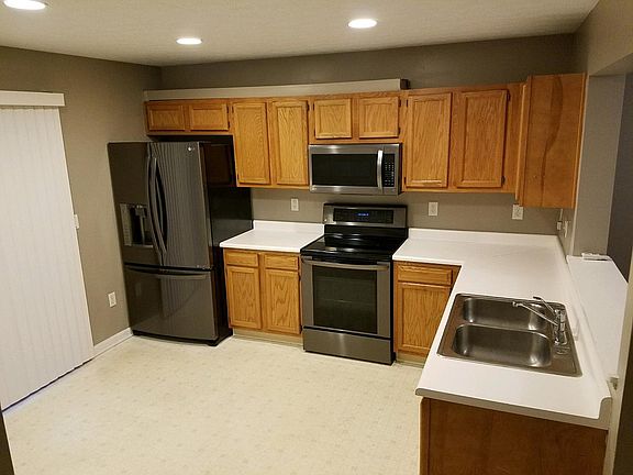 2nd image of 2405 Tarpon Bay Dr #2405