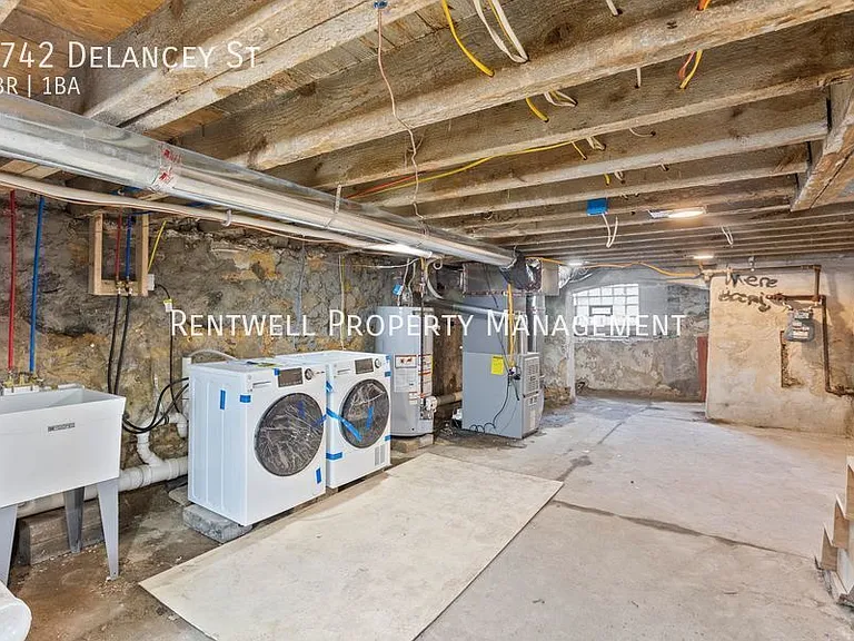 5742 Delancey St — Photo 13