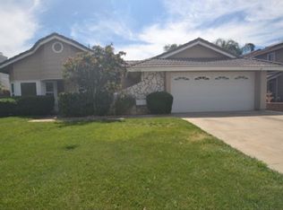 11260 Heathrow Dr, Riverside, CA 92503