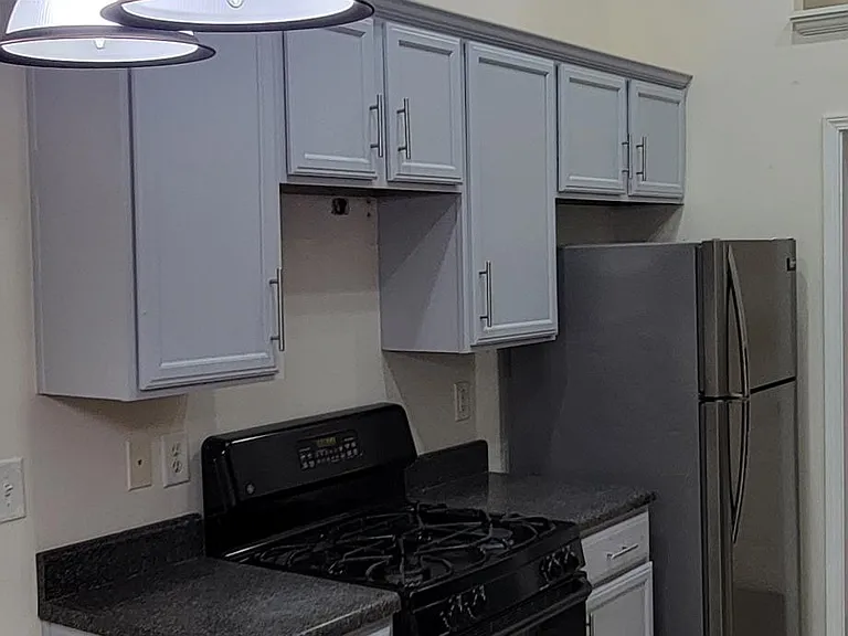 1036 S Creek Dr — Photo 14