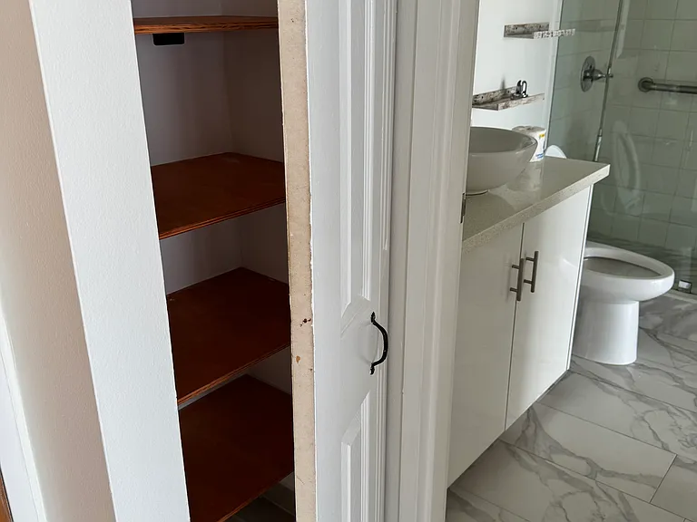 7601 E Treasure Dr #717 — Photo 26