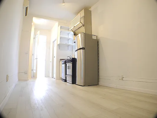 Rented by Beyond Property Group | media 23