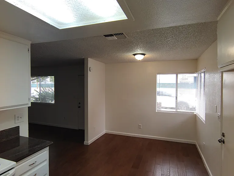 3913 Manor St #1A — Photo 2