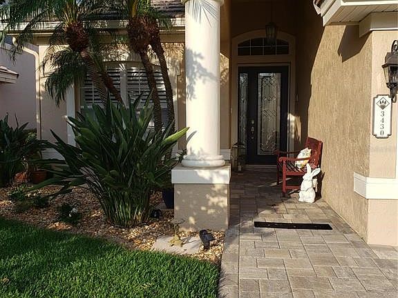 2nd image of 3430 Turnberry Dr