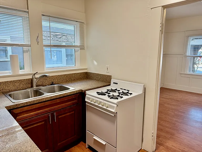 3962 Goldfinch St #1 — Photo 6