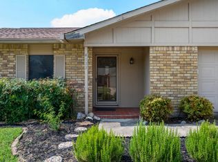 4133 Yellowleaf Dr, Fort Worth, TX 76133