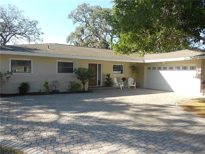 1st image of 1365 Orange Ave