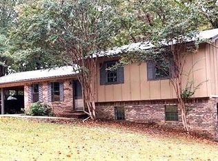 239 Redbird Dr, Hamilton, AL 35570