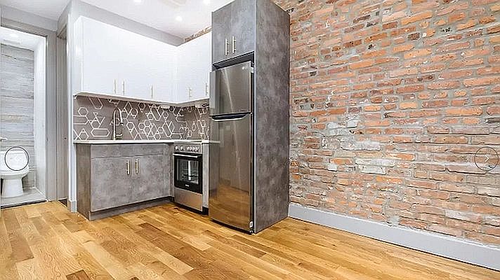 1st image of 461 Saratoga Ave #3A