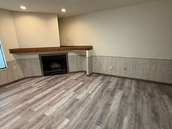 4th image of 39-51 Chittenden Ave #49
